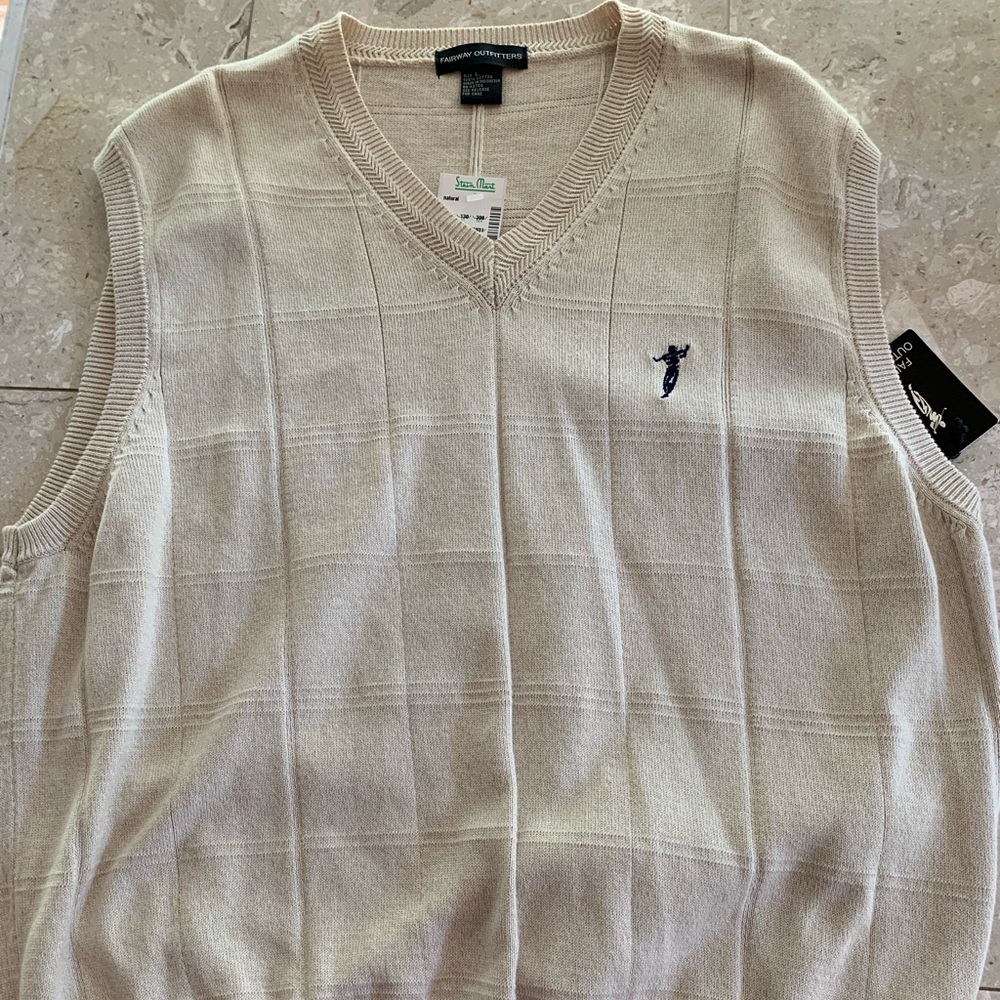 NWT MENS GOLF SWEATER VEST